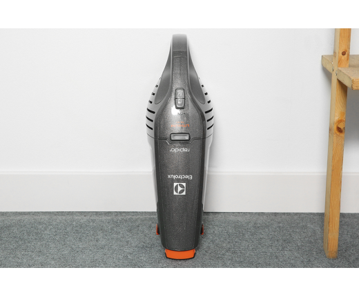 Máy hút bụi không dây Electrolux ZB6214IGM 
