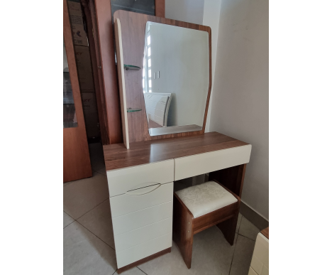 Bàn phấn Smite 123